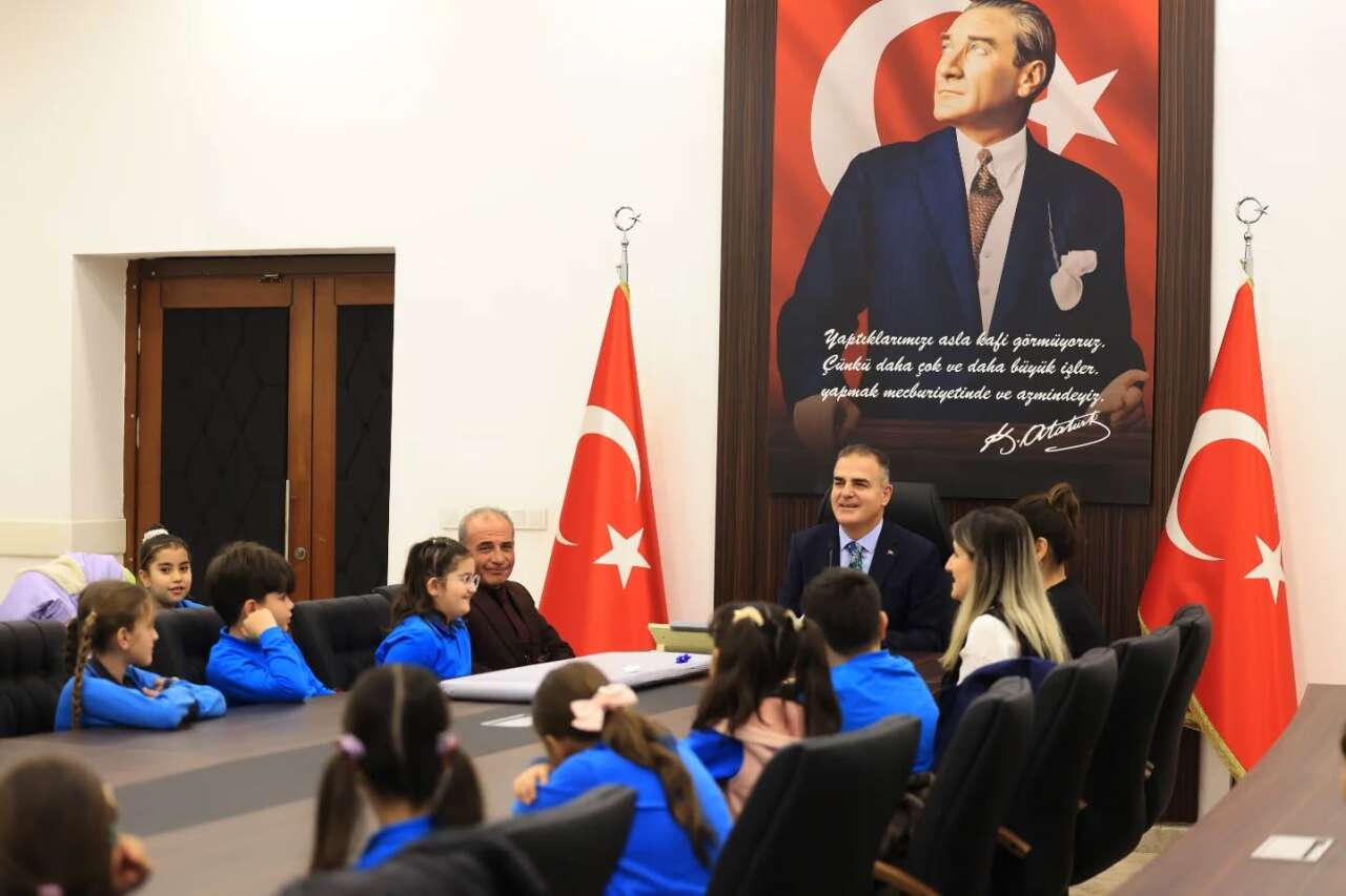 Vali Akbıyık, Dumlupınar İlkokulu Öğrencileriyle Buluştu 5